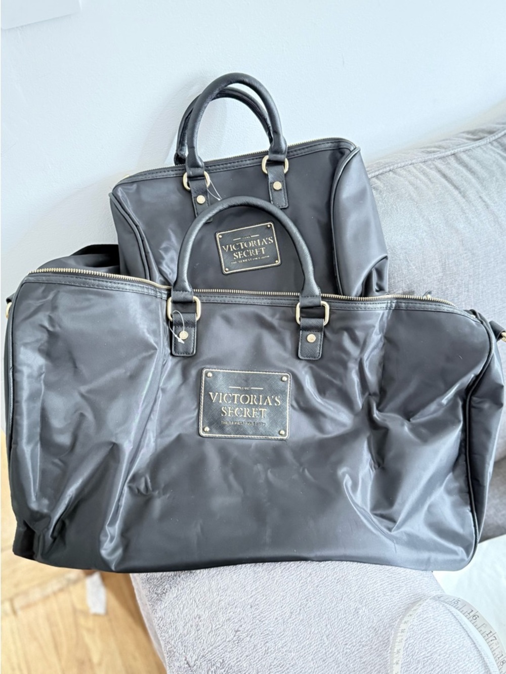 Victoria's Secret Black Travel Weekender Bag with Toiletry Bag Brand New